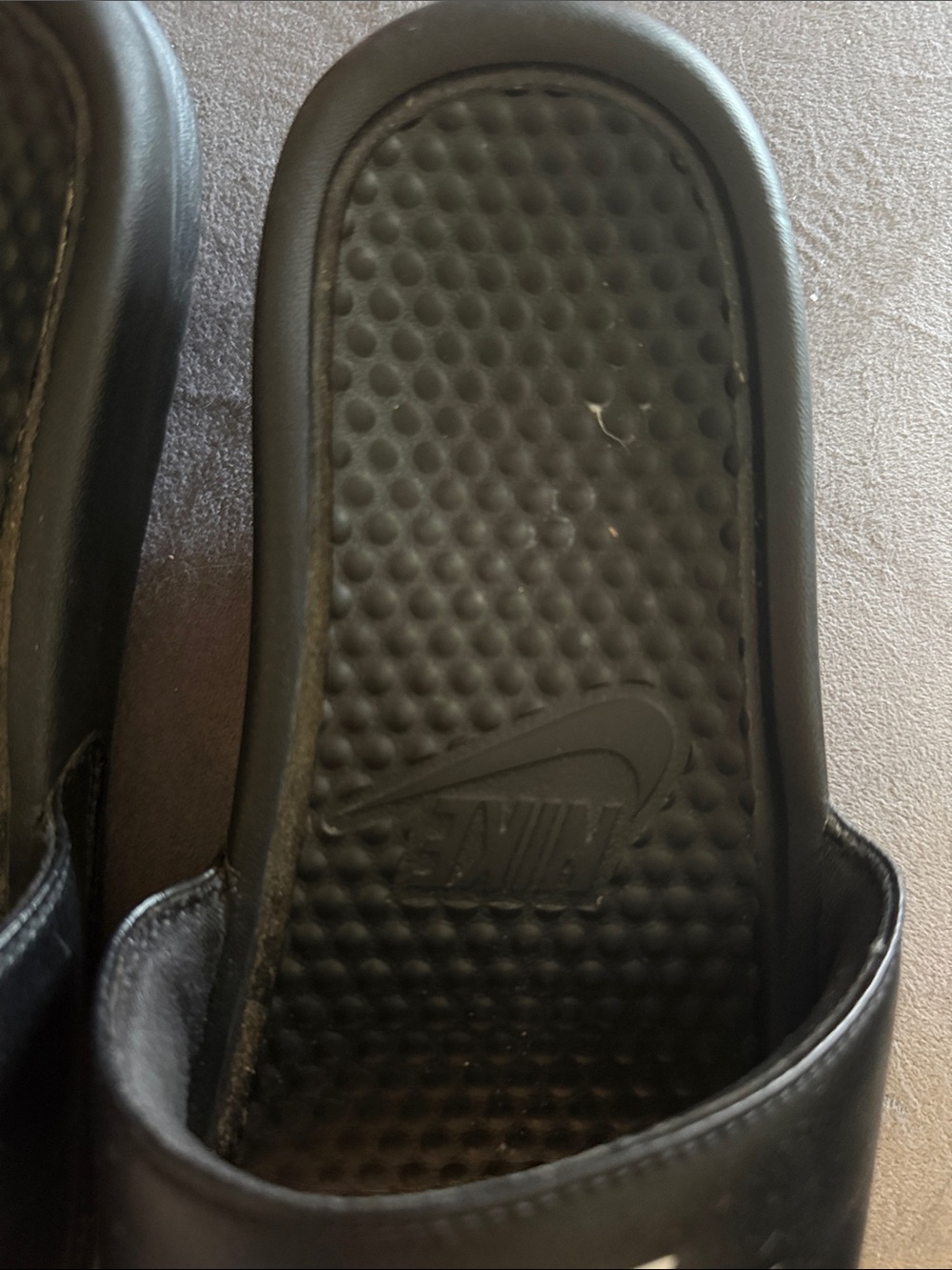 ❤️3 for $18❤️ Nike Slides - Picture 4 of 8